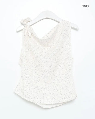 One-shoulder polka dot sleeveless top