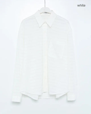 Checkered long-sleeved summer shirt