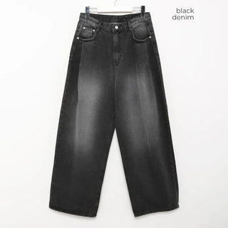 One-tuck wide denim pants