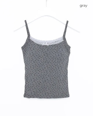 Camisole with flower pads