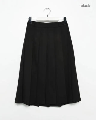 Pleated midi skirt
