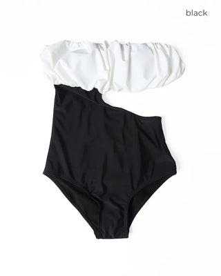 Bust-gathered slit one-piece swimsuit