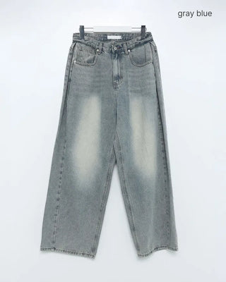 Side-out seam pleated denim pants