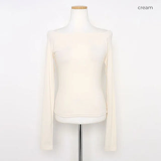 Slim-fit off-shoulder t-shirt