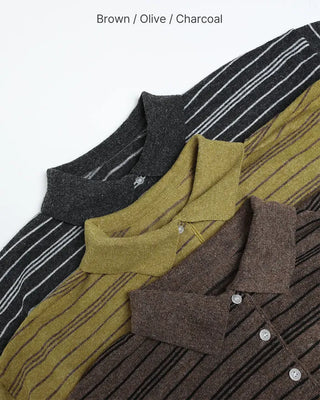 Colored neck striped knit