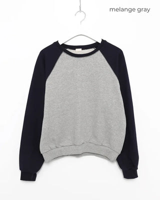 Raglan color-block sweatshirt