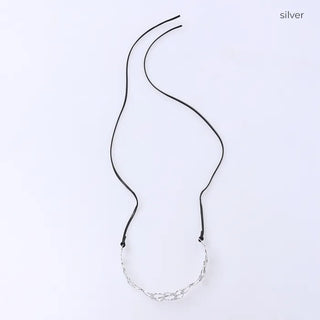 Unique oval line choker
