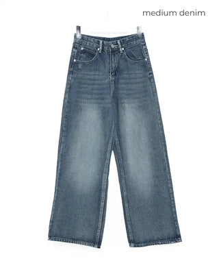 77 Color Star Patch Wide Jeans