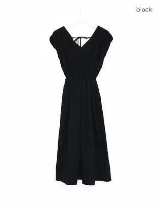 V-neck shirred long dress