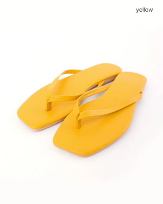 Square summer beach sandals