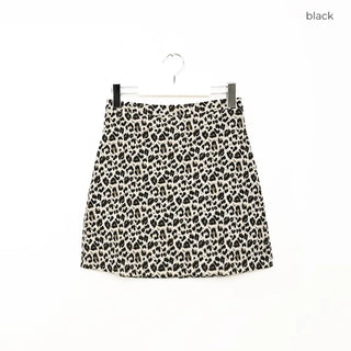 Leopard print skirt