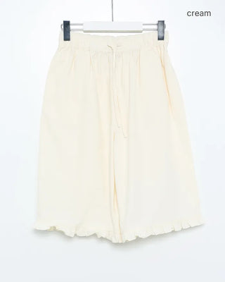 Frill hem easy wide half pants