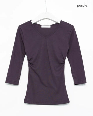 V-neck slim T-shirt