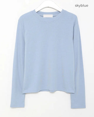 Basic long-sleeved T-shirt