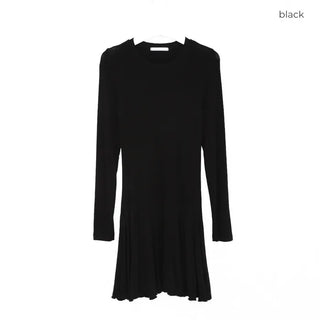 Long-sleeved frill dress