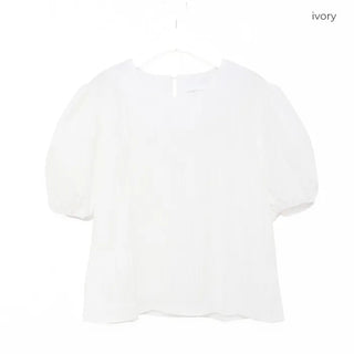 Pleated short-sleeved blouse