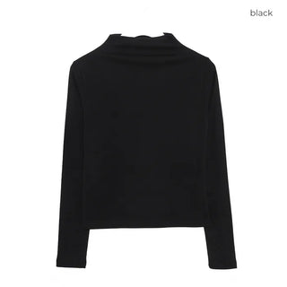 Basic turtleneck T-shirt
