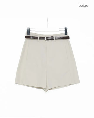 Simple cotton shorts