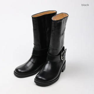 One-buckle half boots