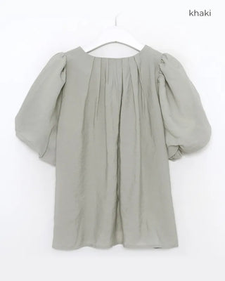 Volume puff blouse