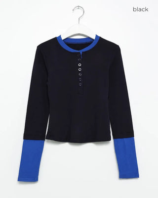 Color-layered button-up long-sleeve T-shirt