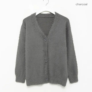 Loose-fit V-neck knit cardigan