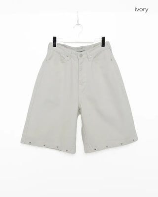Studded Bermuda shorts