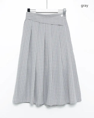Checked pleated midi skirt