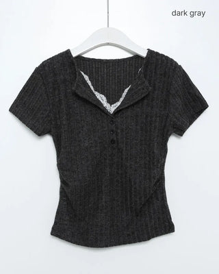 Lace-layered short-sleeved T-shirt