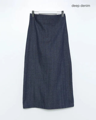 Simple linen maxi skirt with elastic waistband