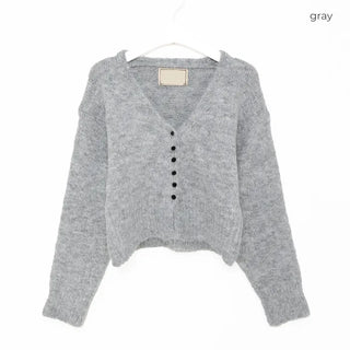 Small button wool cardigan