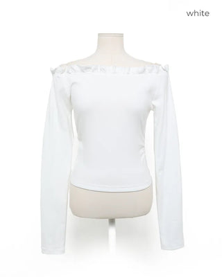 Frilled off-shoulder cropped t-shirt