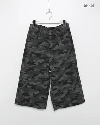Camouflage flap pocket Bermuda denim pants