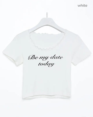 U-neck lace cropped T-shirt