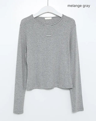 Border Center Metal Tag Long T-Shirt