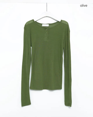 Henley neck layered T-shirt