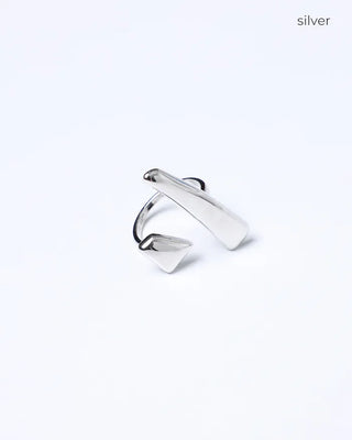 Unique Ring