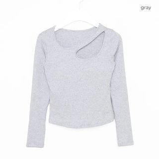 Slit T-shirt with built-in cups