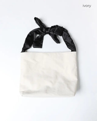 Ribbon shoulder bag