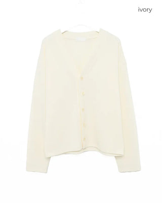 Oversized V-neck cardigan