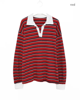 Half-open collar border T-shirt