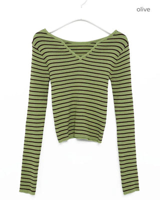 Keyhole neckline striped long-sleeve knit