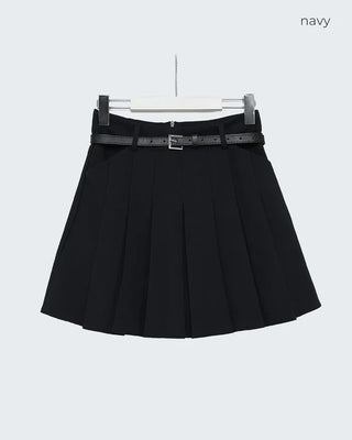 Pleated mini skirt and belt set