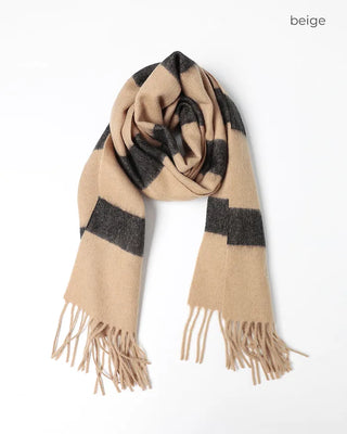 Simple wool scarf