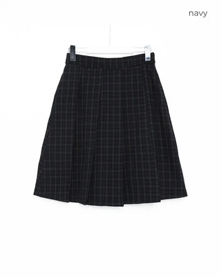 Checked pleated midi skirt
