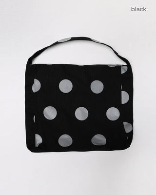 Big canvas shoulder bag