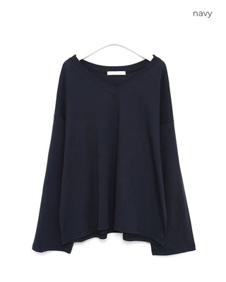 Loose-fitting V-neck cotton t-shirt