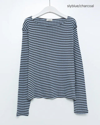 Boat neck striped long-sleeved T-shirt
