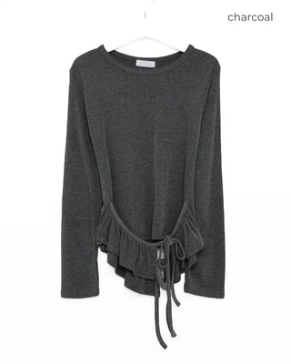 Waist frill long-sleeve T-shirt