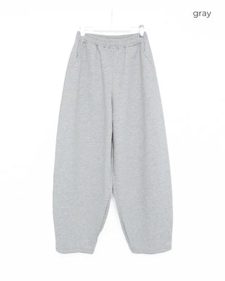 Curved wide sweatpants